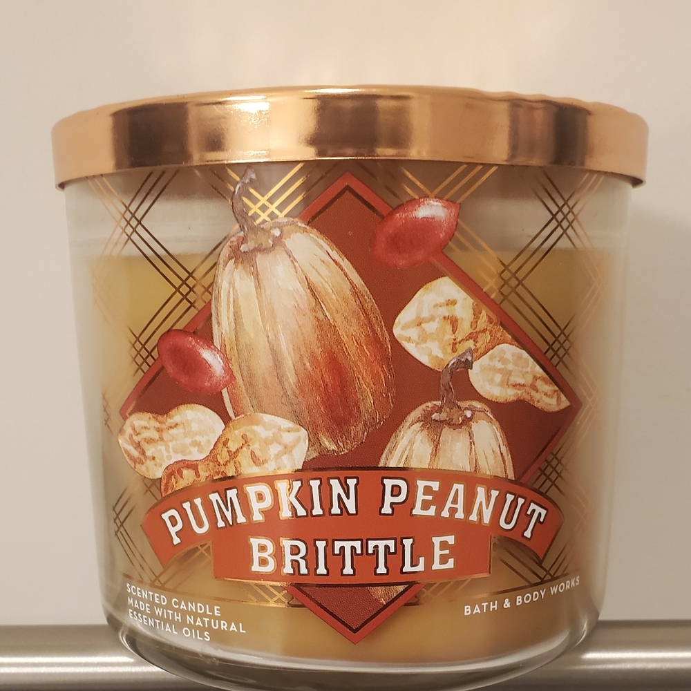 BBW Pumpkin Peanut Brittle Candle